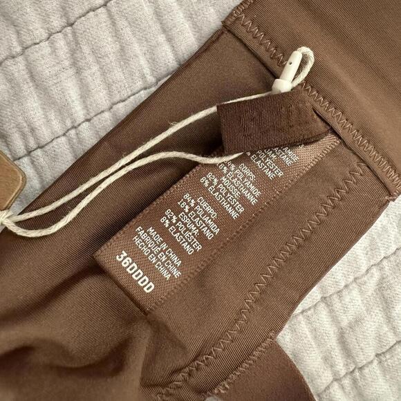 NWT Skims Wireless Lightly Lined Bra 36DDDD (US 36G, UK 36F) Brown Jasper - Picture 5 of 5